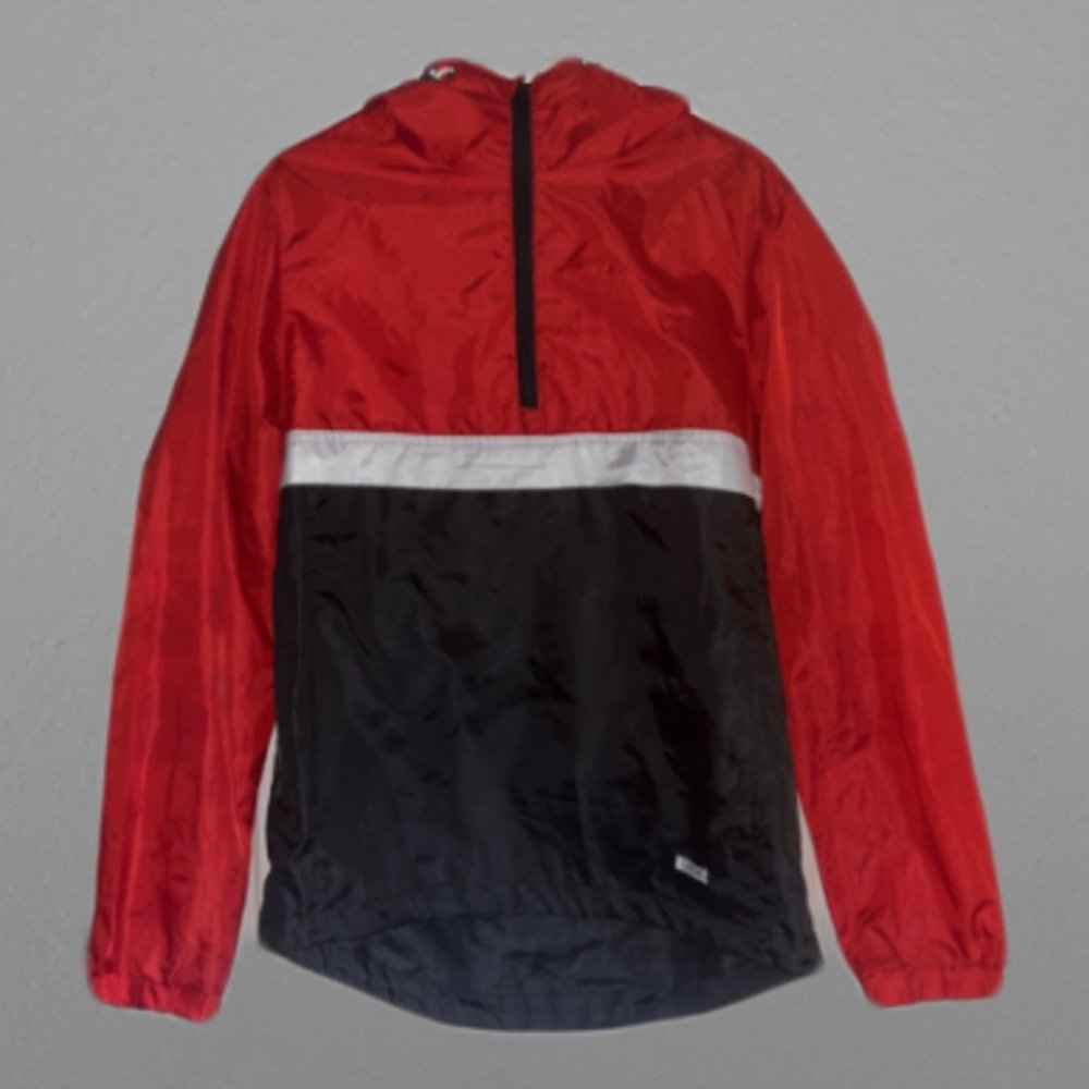Half-zip windbreaker